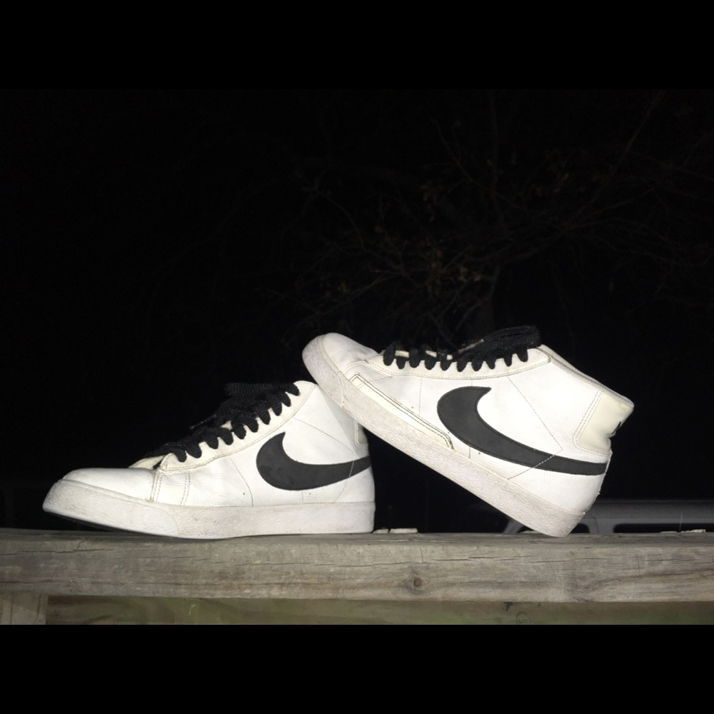Nike Basketball ol' school sneakers